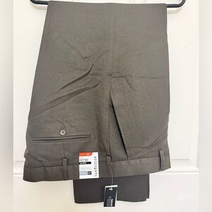 Van Heusen Men's Dark Brown Flat Front Pants